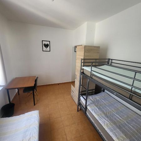 Rooms4Rest Popularna - Private Rooms For Tourists - Atr Consulting Sp, Z O,O, Βαρσοβία Εξωτερικό φωτογραφία