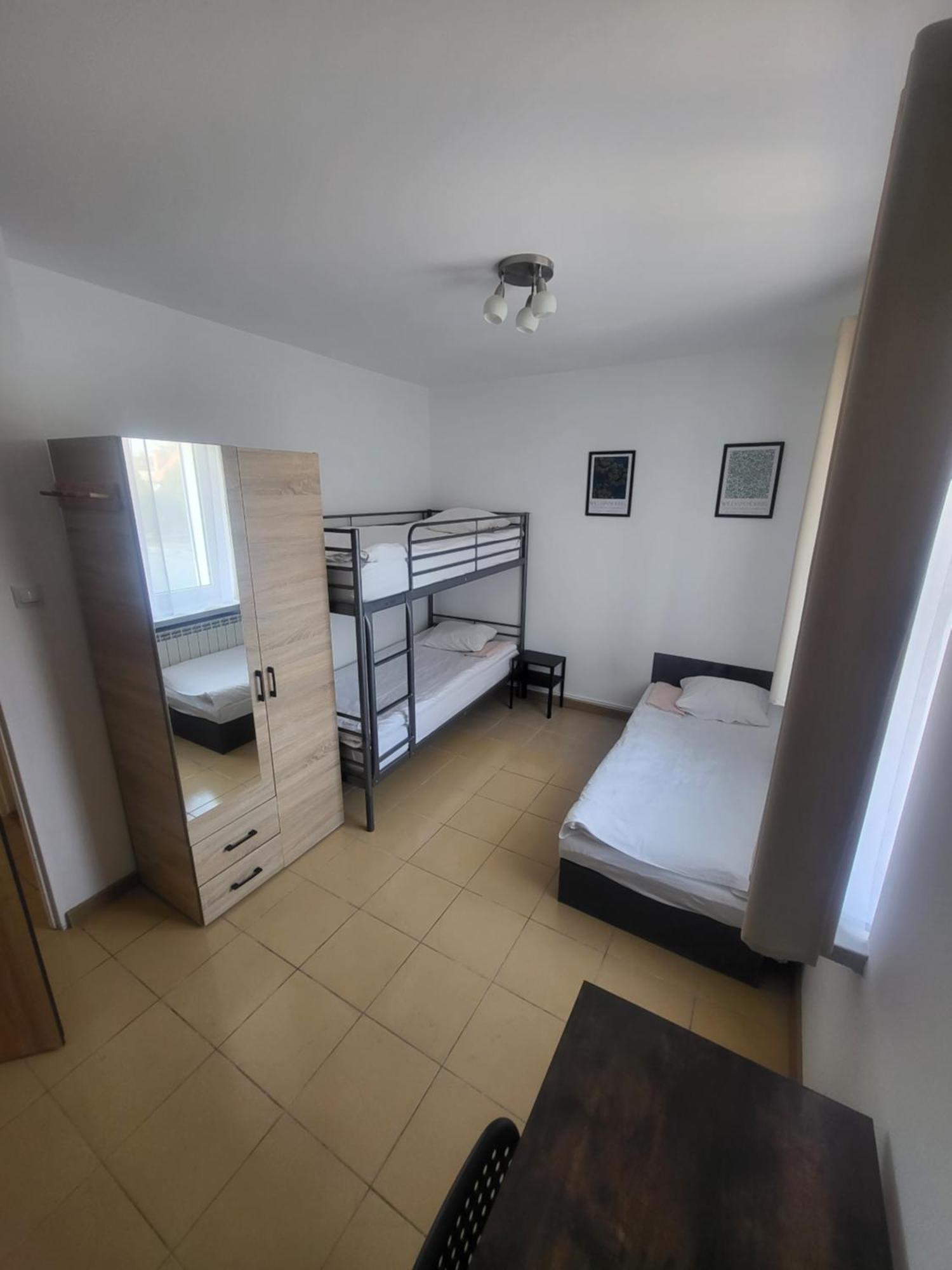 Rooms4Rest Popularna - Private Rooms For Tourists - Atr Consulting Sp, Z O,O, Βαρσοβία Εξωτερικό φωτογραφία