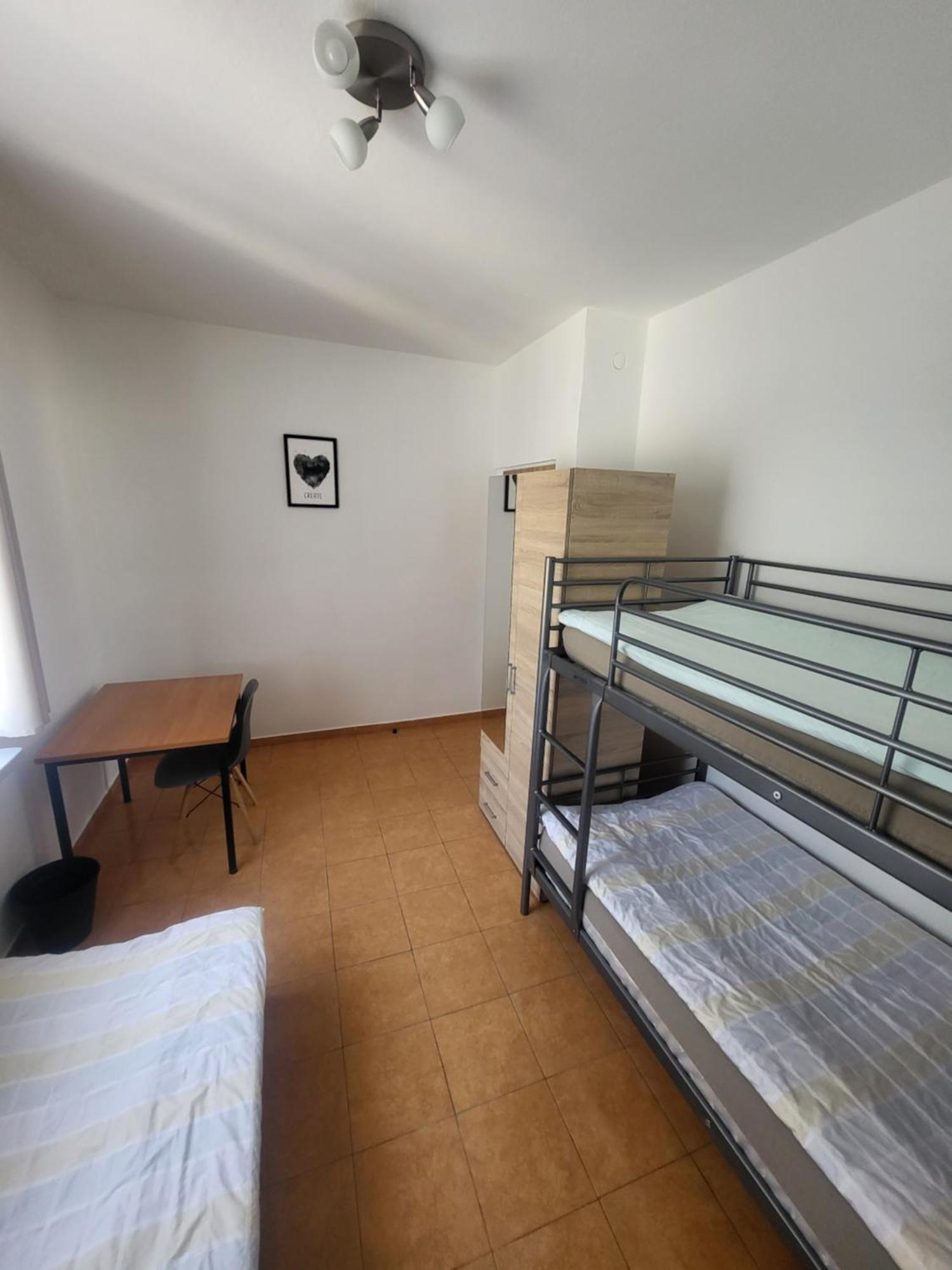 Rooms4Rest Popularna - Private Rooms For Tourists - Atr Consulting Sp, Z O,O, Βαρσοβία Εξωτερικό φωτογραφία