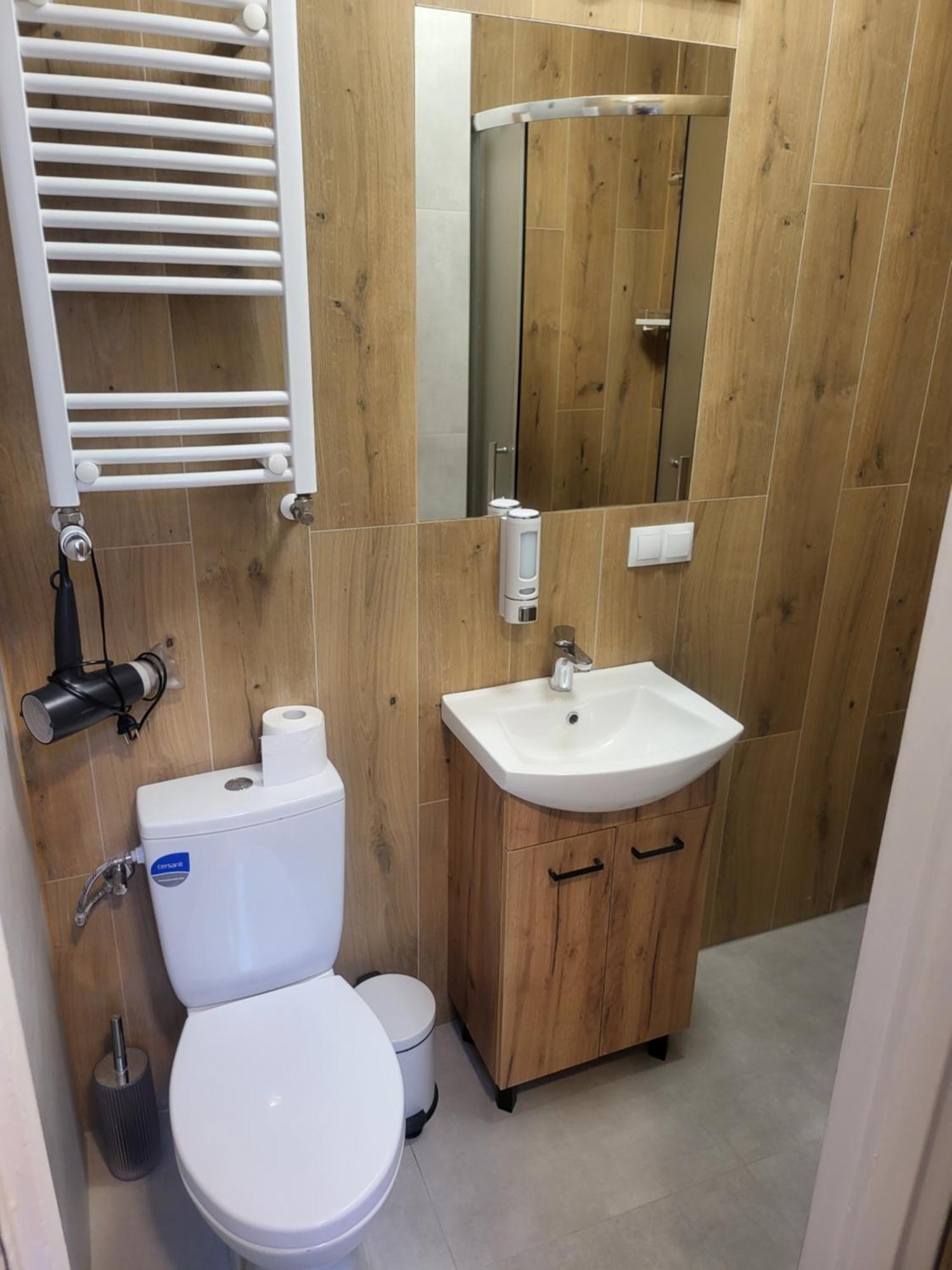 Rooms4Rest Popularna - Private Rooms For Tourists - Atr Consulting Sp, Z O,O, Βαρσοβία Εξωτερικό φωτογραφία