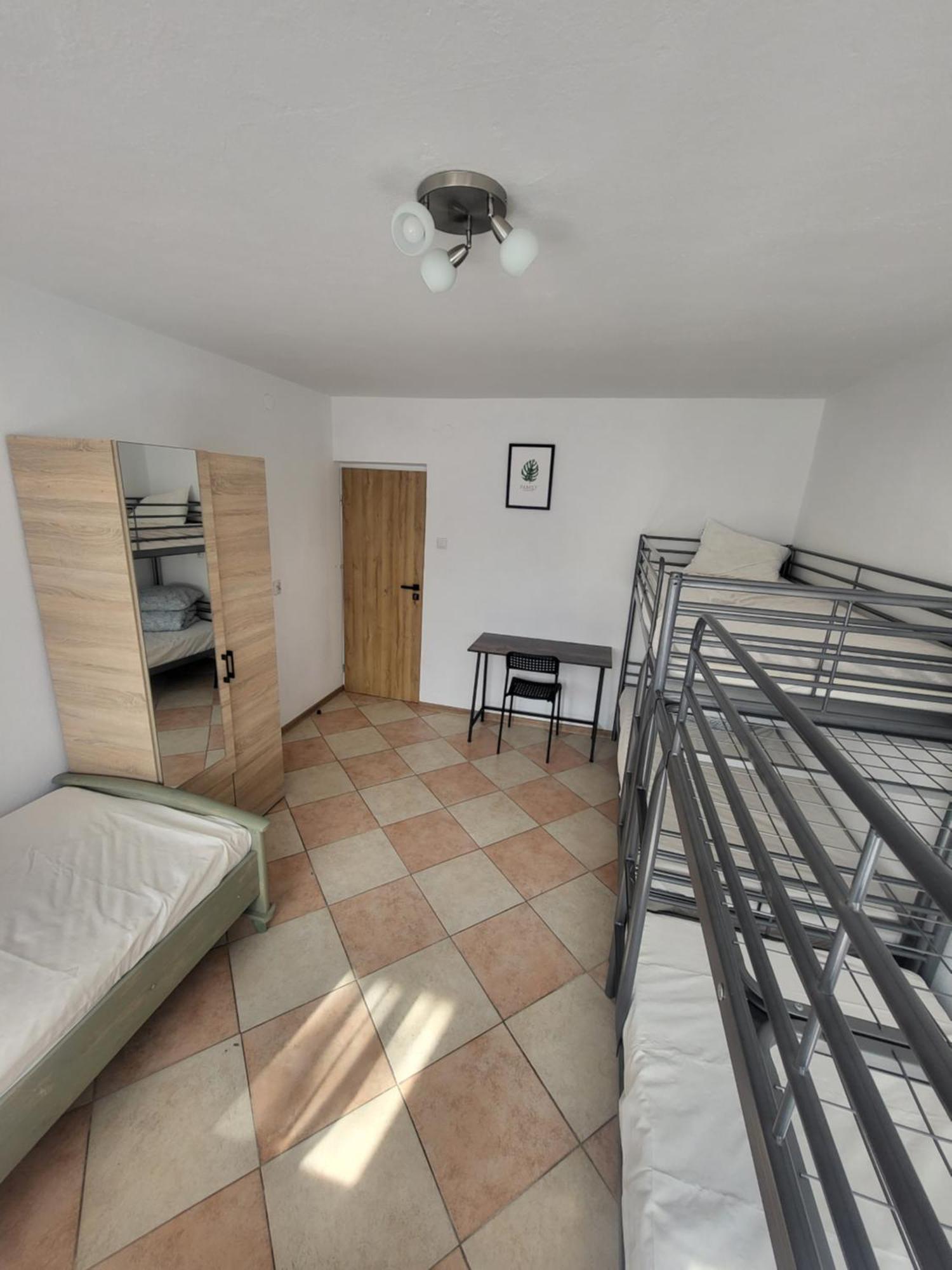Rooms4Rest Popularna - Private Rooms For Tourists - Atr Consulting Sp, Z O,O, Βαρσοβία Εξωτερικό φωτογραφία