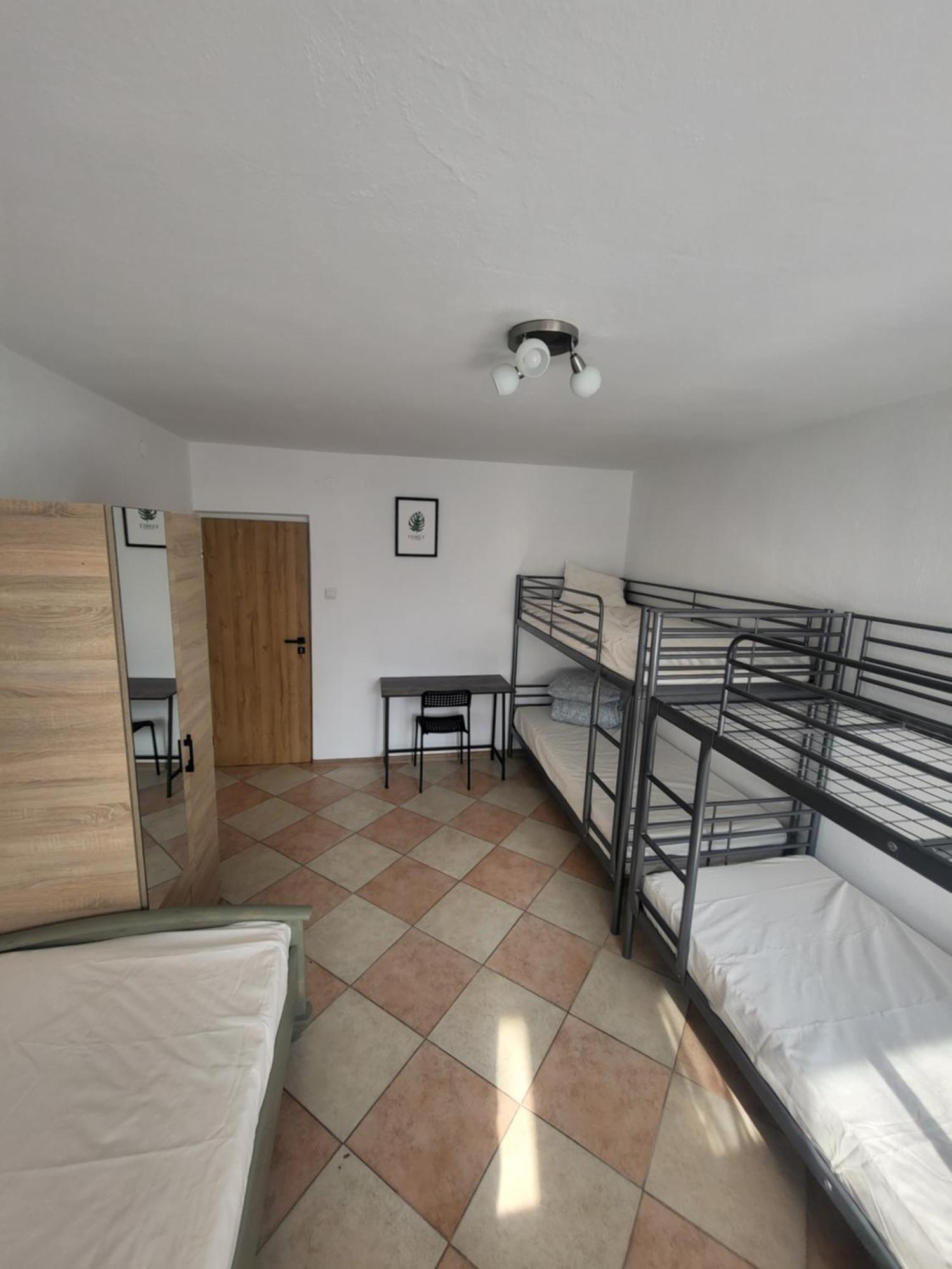 Rooms4Rest Popularna - Private Rooms For Tourists - Atr Consulting Sp, Z O,O, Βαρσοβία Εξωτερικό φωτογραφία