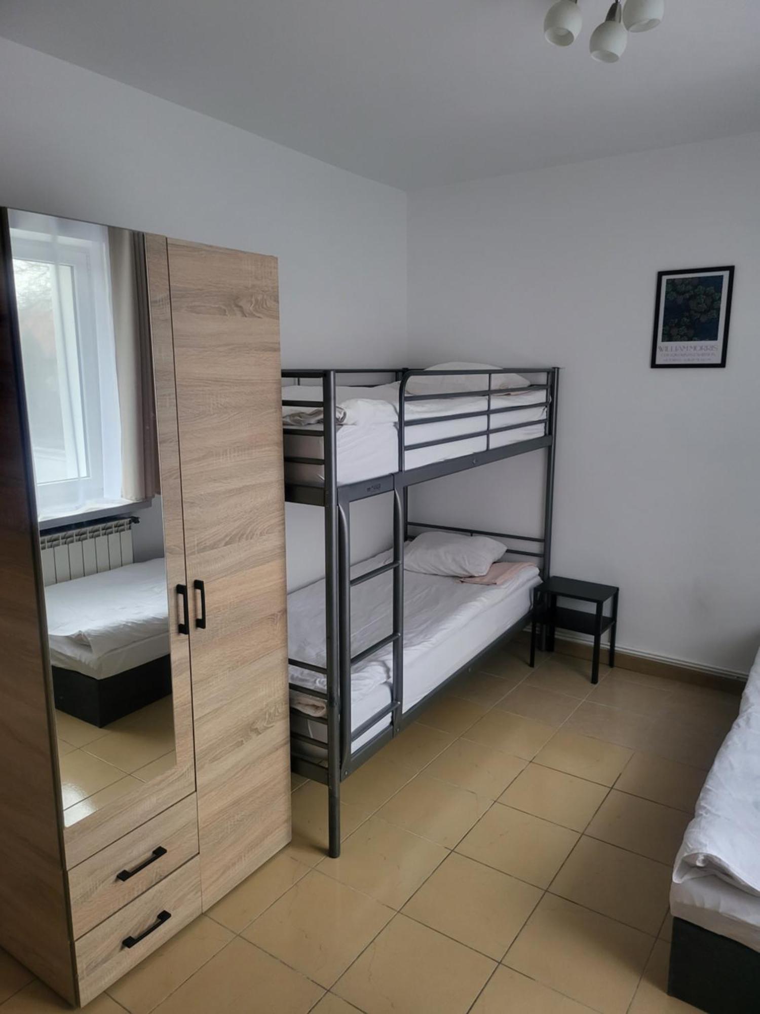 Rooms4Rest Popularna - Private Rooms For Tourists - Atr Consulting Sp, Z O,O, Βαρσοβία Εξωτερικό φωτογραφία